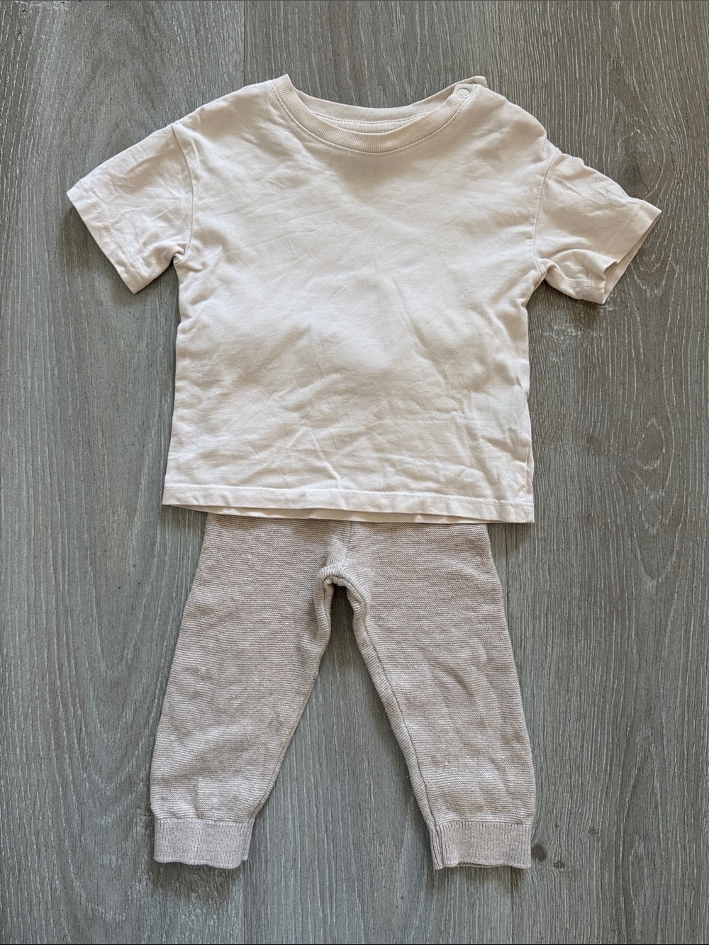 H&M Adorable Baby Neutral Cream Set T-shirt + Knit Legging 9-12M